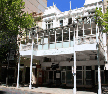 Ambassadors Hotel - Hotel Gold Coast