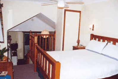 Tea Gardens Waterfront Bed And Breakfast - Hotel Gold Coast