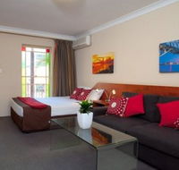 Central Railway Hotel - Hotel Gold Coast