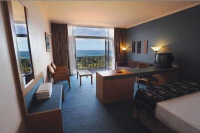 Absolute Beachfront Opal Cove Resort - Hotel Gold Coast 1