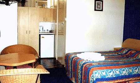 Hawaiian Sands Motor Inn - Hotel Gold Coast 0