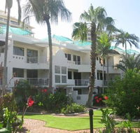 Camargue Beachfront Apartments - Hotel Gold Coast