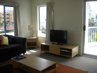 Estoril On Moffat Holiday Apartments - Hotel Gold Coast 8