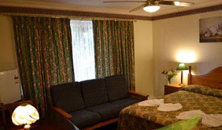 Alexander Heights WA Hotel Gold Coast