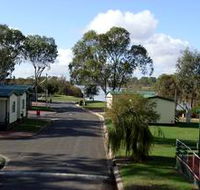 Mannum Caravan Park Cabins - Hotel Gold Coast