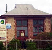 Pine Point Caravan Park - Hotel Gold Coast