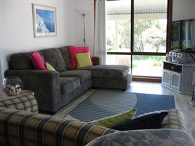 Ocean Break - Hotel Gold Coast 0