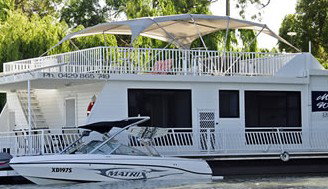Moving Waters Self Contained Moored Houseboat - Hotel Gold Coast 1