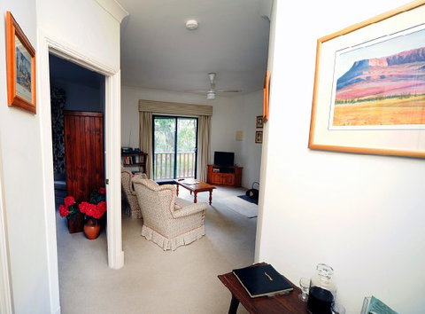 St Helens - Fettlers Cottage - Hotel Gold Coast 6