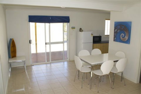 Coffin Bay Escape - Hotel Gold Coast 1