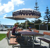 Hillcrest Caravan Park - Hotel Gold Coast