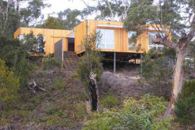 Dennes Point TAS Hotel Gold Coast
