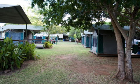 Adels Grove Camping Park - Hotel Gold Coast 2