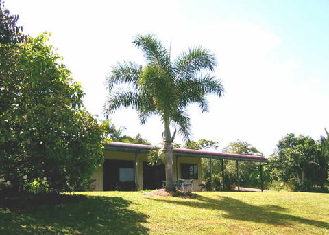 Daintree Mountain View Retreat And Vanilla Beans - Hotel Gold Coast 0
