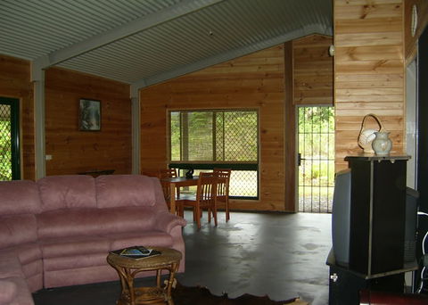 Daintree Mountain View Retreat And Vanilla Beans - Hotel Gold Coast 1