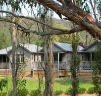 The Homestead Cabins Brogo - Hotel Gold Coast