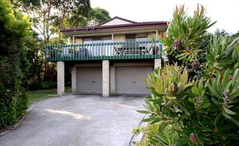 Callala Beach Front - Hotel Gold Coast 3