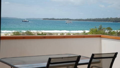 Beachfront House - Hotel Gold Coast 5