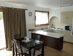 Aunty Mels Dog Friendly Holiday Cottage - Hotel Gold Coast 1