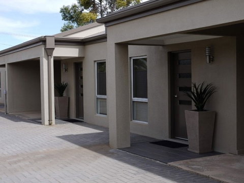 Silver Earth Accommodation - Hotel Gold Coast 0