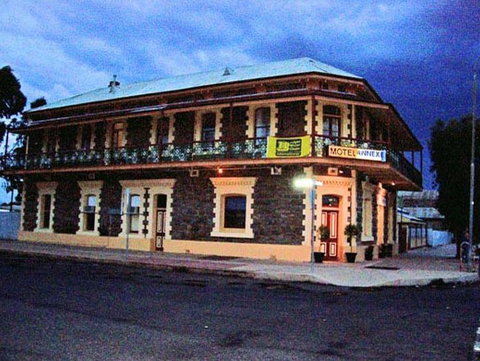 Duke Of Cornwall Inn - Hotel Gold Coast 4