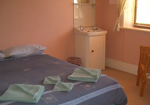 The Grand Guesthouse - Hotel Gold Coast 1