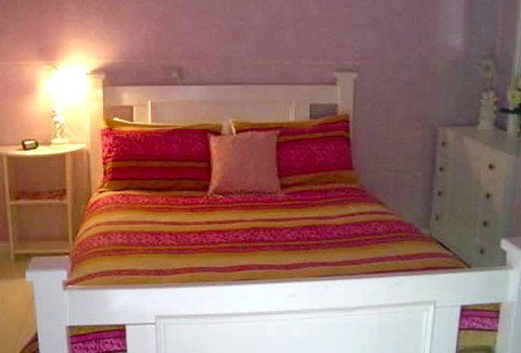 Emaroo Cottage On Oxide Street - Hotel Gold Coast 2