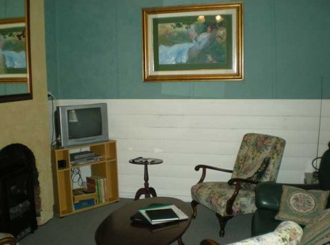 Kookaburra Cottage - Broken Hill - Hotel Gold Coast 1