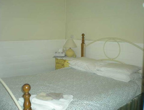 Kookaburra Cottage - Broken Hill - Hotel Gold Coast 2