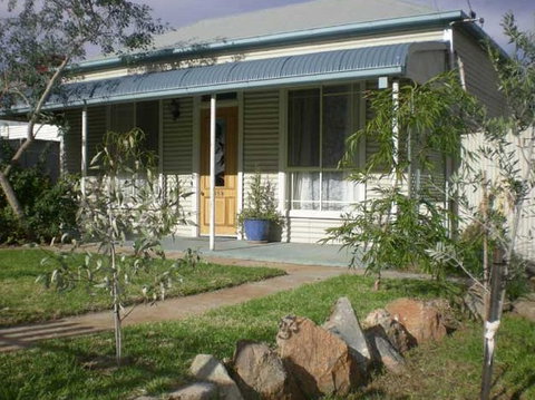 Kookaburra Cottage - Broken Hill - Hotel Gold Coast 4