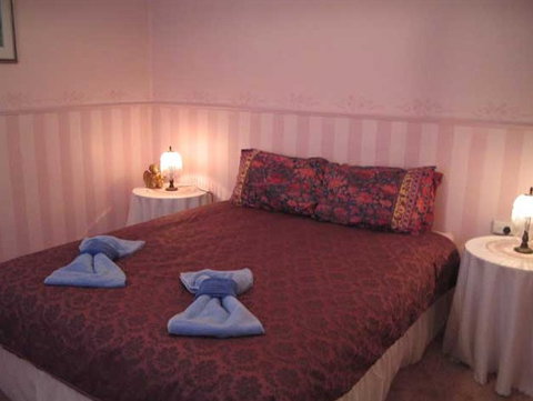 Lavender And Lace Cottage - Hotel Gold Coast 2