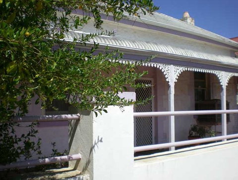 Lavender And Lace Cottage - Hotel Gold Coast 3