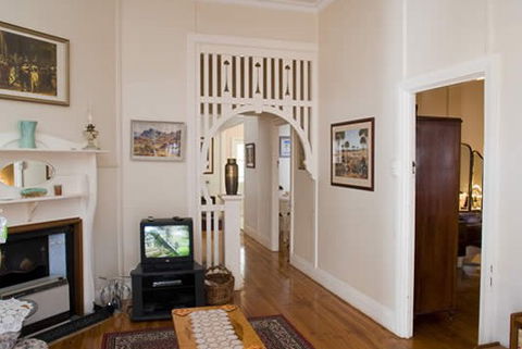 Toddington Cottage - Hotel Gold Coast 0