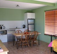 Fossickers Cottages - Hotel Gold Coast