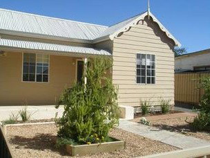 Cosy Cottage - Hotel Gold Coast 2