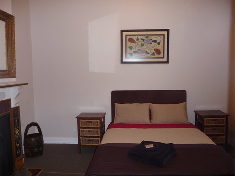 Cottage On Rowe - Hotel Gold Coast 0