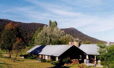 Crackenback Farm Mountain Guesthouse - Hotel Gold Coast 0