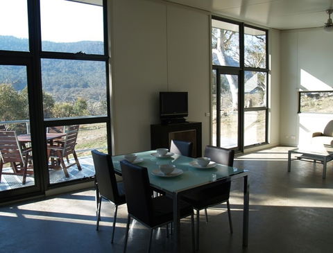 Alpine Habitats - Hotel Gold Coast 1