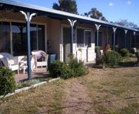 Snowy Vineyard Cottage - Hotel Gold Coast 0