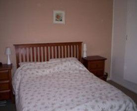 Snowy Vineyard Cottage - Hotel Gold Coast 1