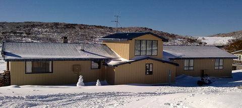 Ben Bullen Ski Lodge - Hotel Gold Coast 0