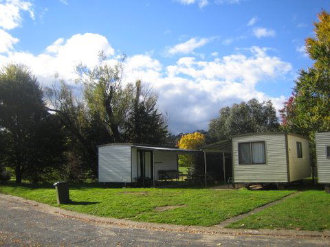 Tumbarumba Creek Caravan Park - Hotel Gold Coast 3