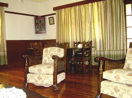 Gundagai Historic Cottages Bed And Breakfast - Hotel Gold Coast 3