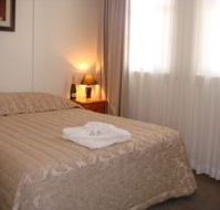 New Criterion - Hotel Gold Coast