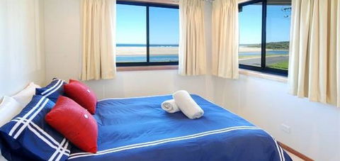 Allure Gerroa - Hotel Gold Coast 1