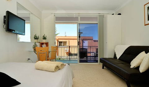 Beach Studio On Bombo - Hotel Gold Coast 5
