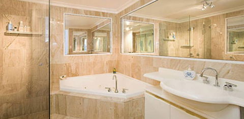 Absolute Beachfront Manly Bed And Breakfast - Hotel Gold Coast 2