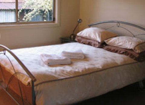 Burns B And B And Yabby Farm - Hotel Gold Coast 1