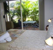 Alexander Lakeside Bed and Breakfast - Hotel Gold Coast