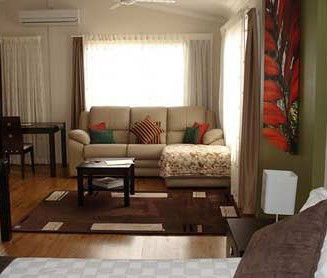 Camelot - Hotel Gold Coast 1